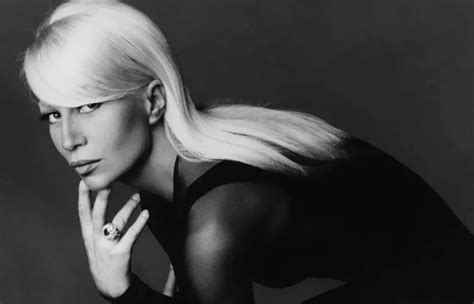 donatella versace jong